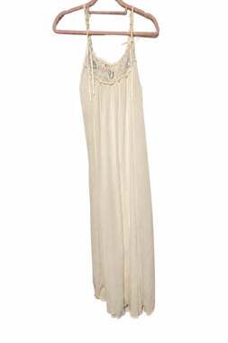 Vintage Violets & Roses Nightgown Size S White Nylon Lace Floral Trim